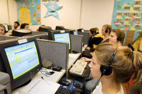 Students make phone calls to raise money for the Foundation's annual fund.