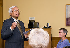 Ramesh Babu, a former professor of politics at the University of Bombay, speaks in the Class of ‘47 Room about the Indian perspective on this year’s U.S. presidential election. 