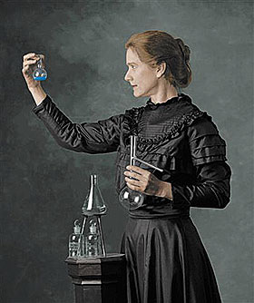  Susan Marie Frontczak plays Marie Curie in the drama Manya.