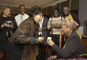 Image: Bernice Taylor shares photographs with Maya Angelou