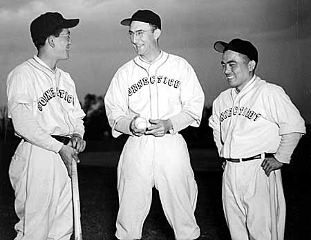 William Hayakawa, Dick Wargo, and Kay Kyokawa in 1944.