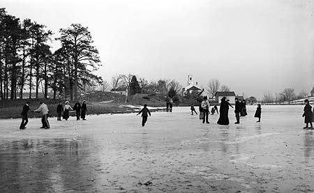Ice Skating - 1904