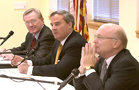 Image: Gov. John G. Rowland speaks at the December 2 Board of Trustees meeting.